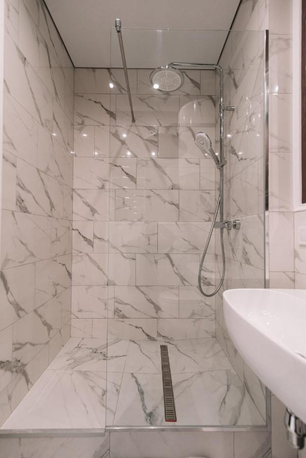 Royal Tower Vip Smart Apartments 2 Kiev Eksteriør bilde